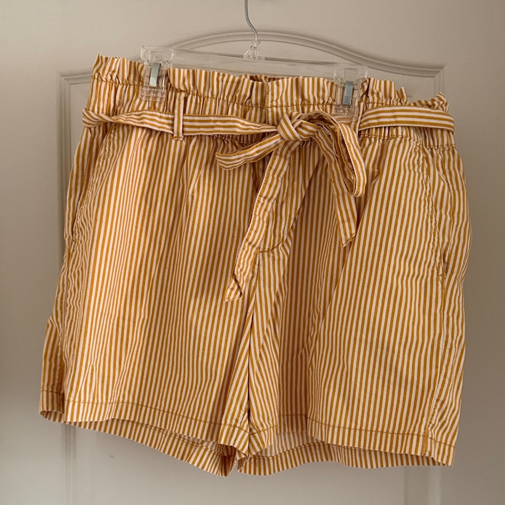 Liz Claiborne Yellow Striped High Waist Shorts
